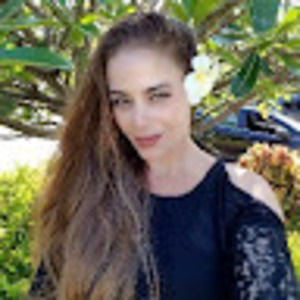 Meet your Posher, Lea